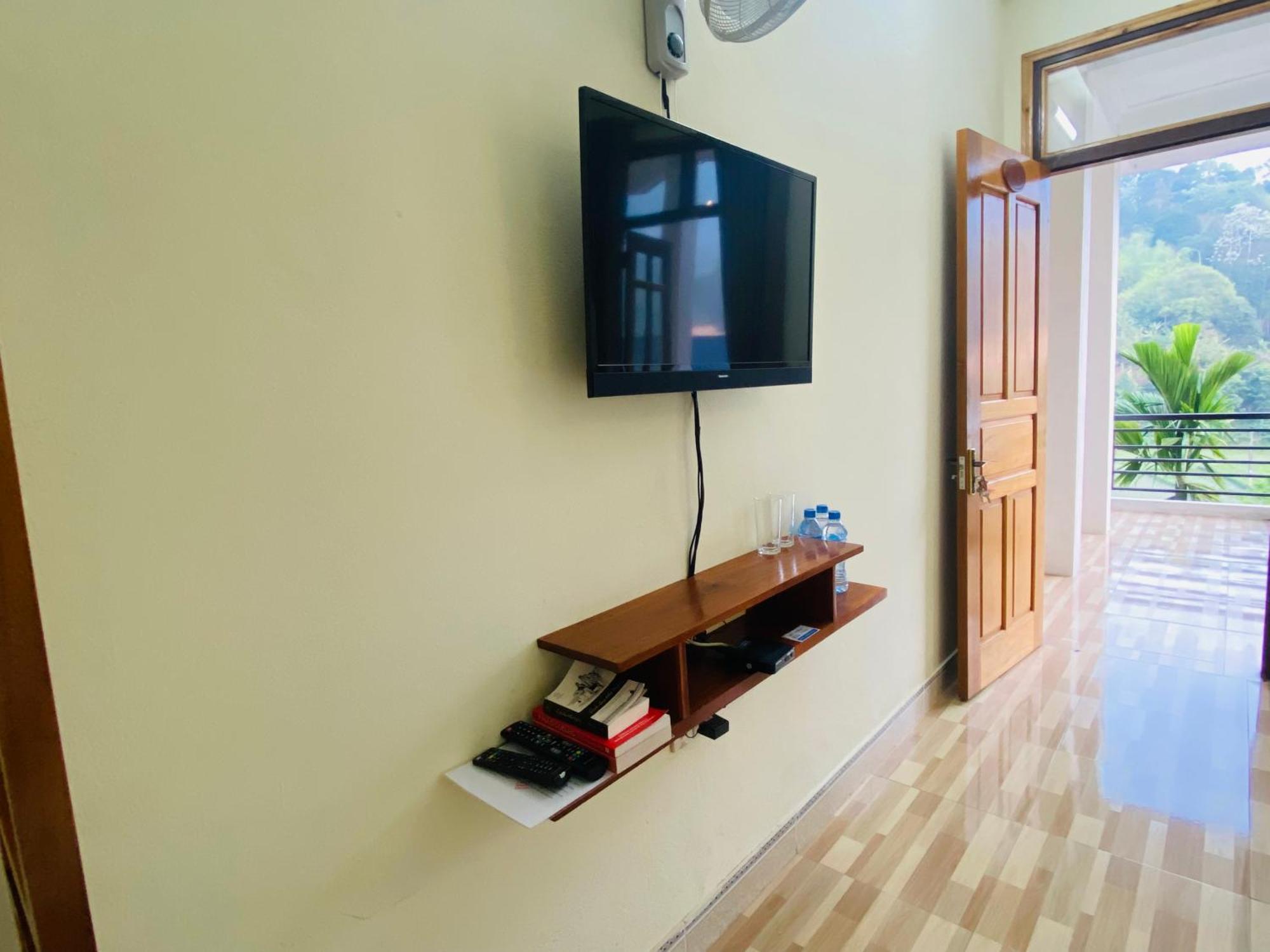 Ba Be Legend Hotel Экстерьер фото